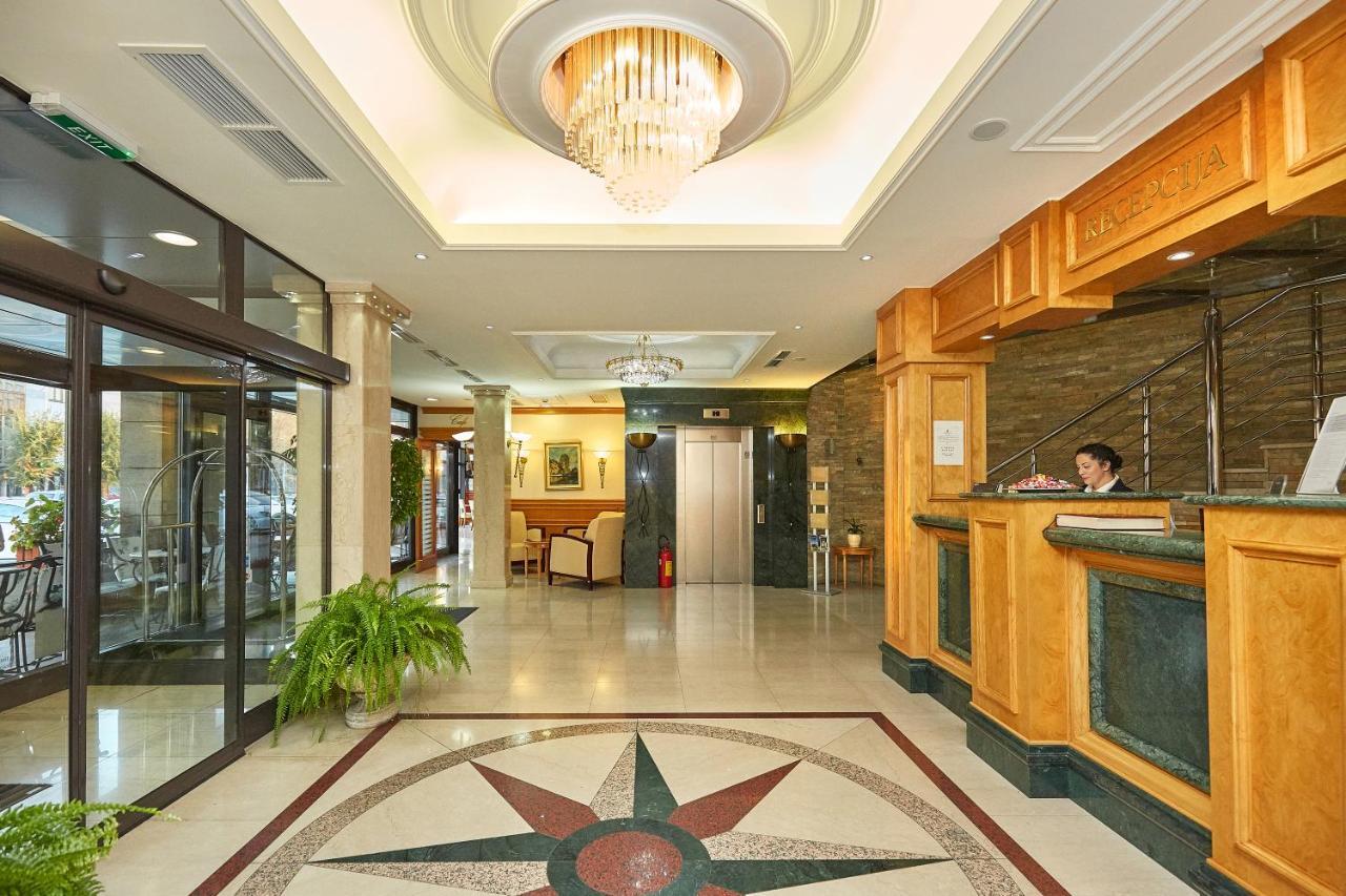 Garni Hotel Master Novi Sad Ngoại thất bức ảnh
