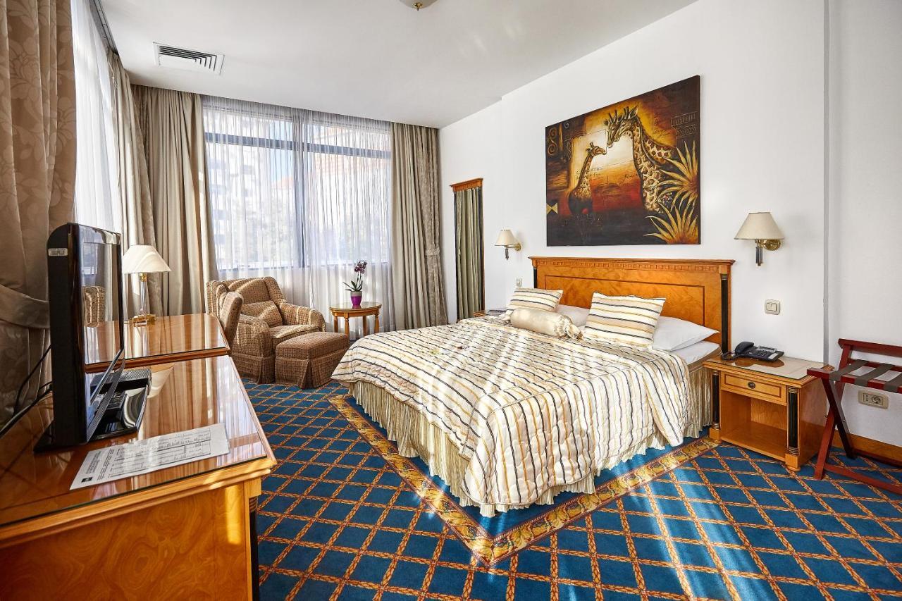 Garni Hotel Master Novi Sad Ngoại thất bức ảnh