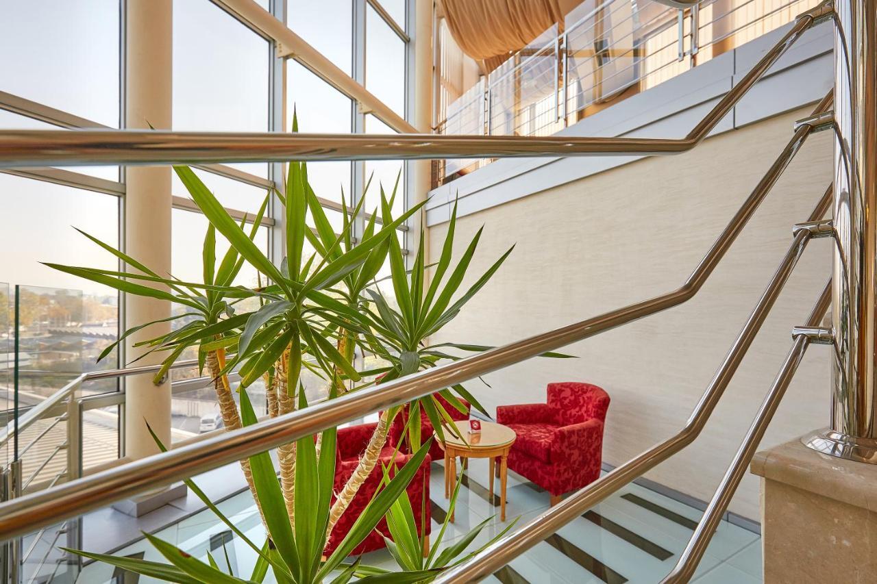 Garni Hotel Master Novi Sad Ngoại thất bức ảnh
