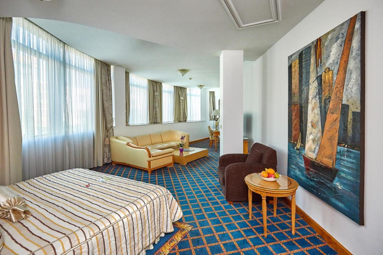 Garni Hotel Master Novi Sad Ngoại thất bức ảnh