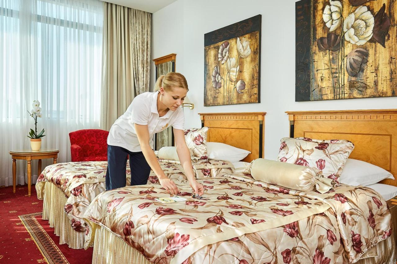 Garni Hotel Master Novi Sad Ngoại thất bức ảnh