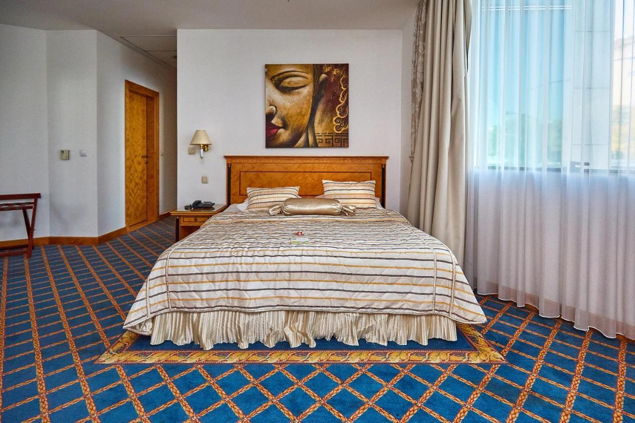 Garni Hotel Master Novi Sad Ngoại thất bức ảnh